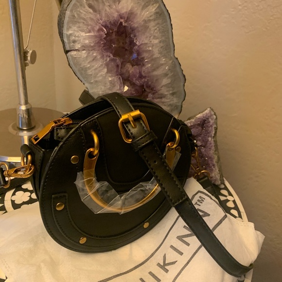 Manikin Vegan Leather Bag - Picture 4 of 4